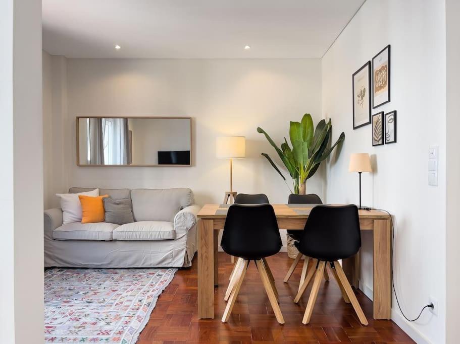 Olaias Lisbon 2 Bed Near Metro 2 Lägenhet Exteriör bild